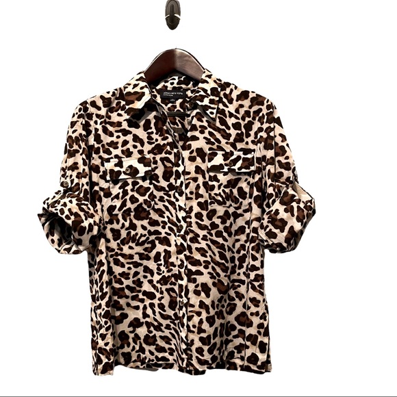 Jones New York Signature. Leopard print button up. - Picture 3 of 8